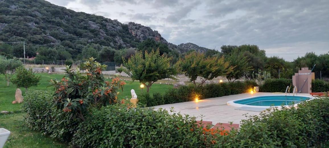 Villa Indipendente Con Piscina Uso Esclusivo Internet Illimitato à Siniscola Extérieur photo