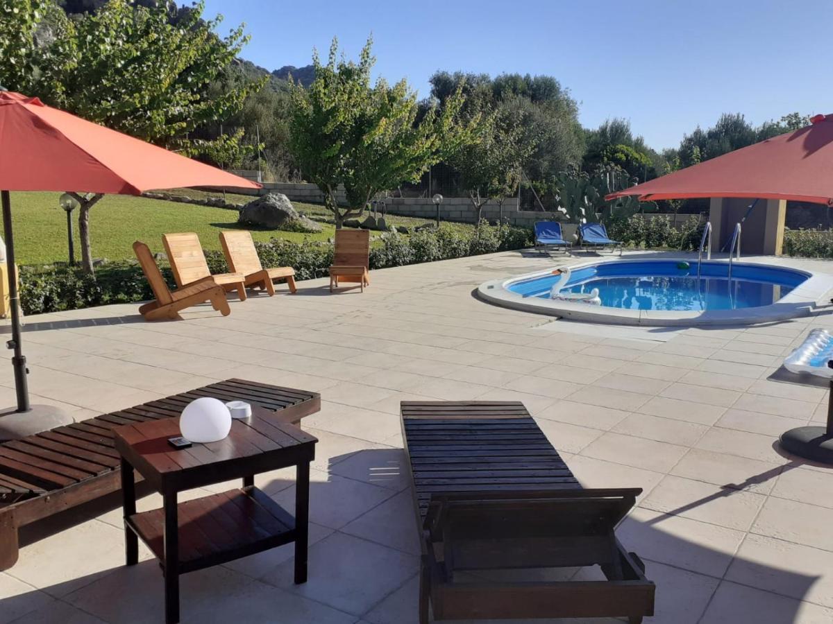Villa Indipendente Con Piscina Uso Esclusivo Internet Illimitato à Siniscola Extérieur photo