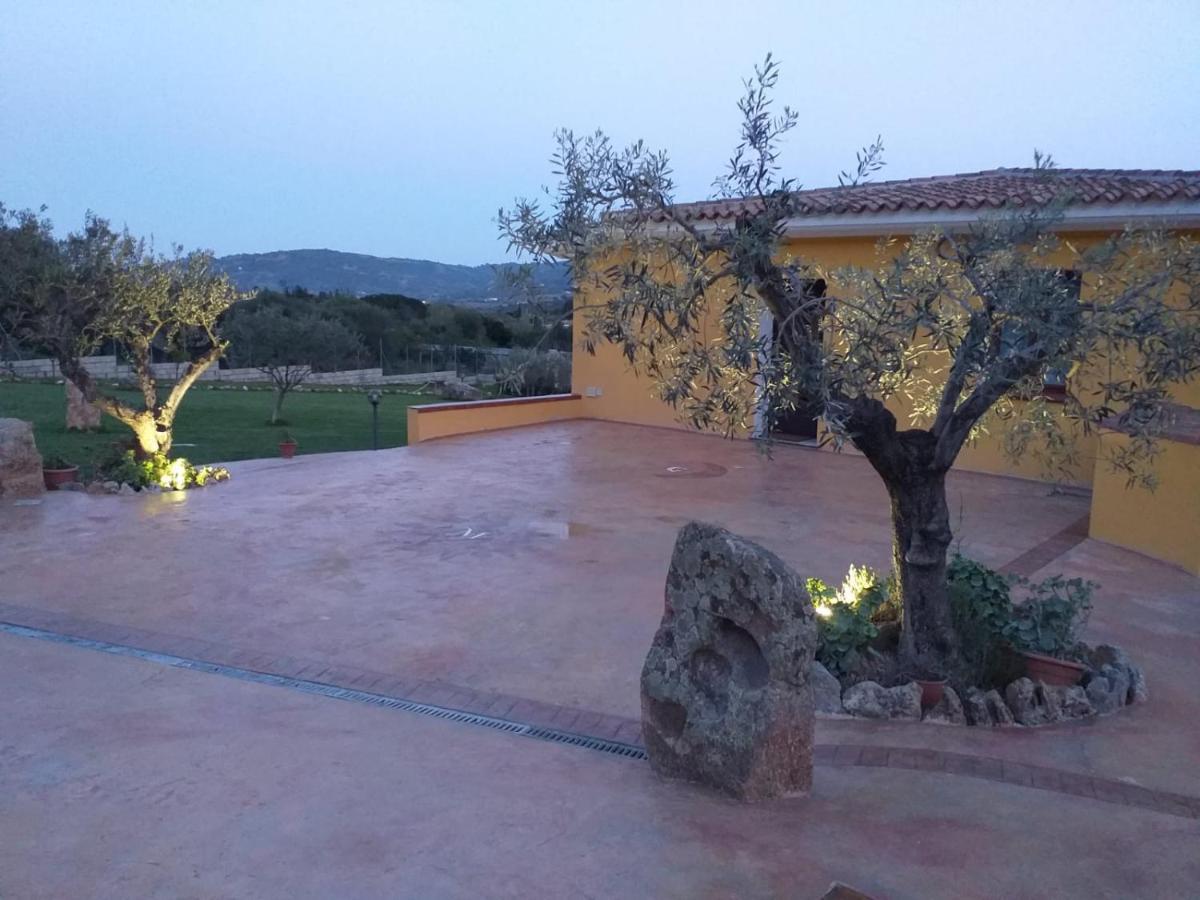 Villa Indipendente Con Piscina Uso Esclusivo Internet Illimitato à Siniscola Extérieur photo