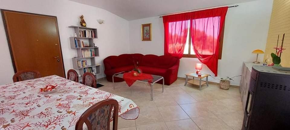 Villa Indipendente Con Piscina Uso Esclusivo Internet Illimitato à Siniscola Extérieur photo